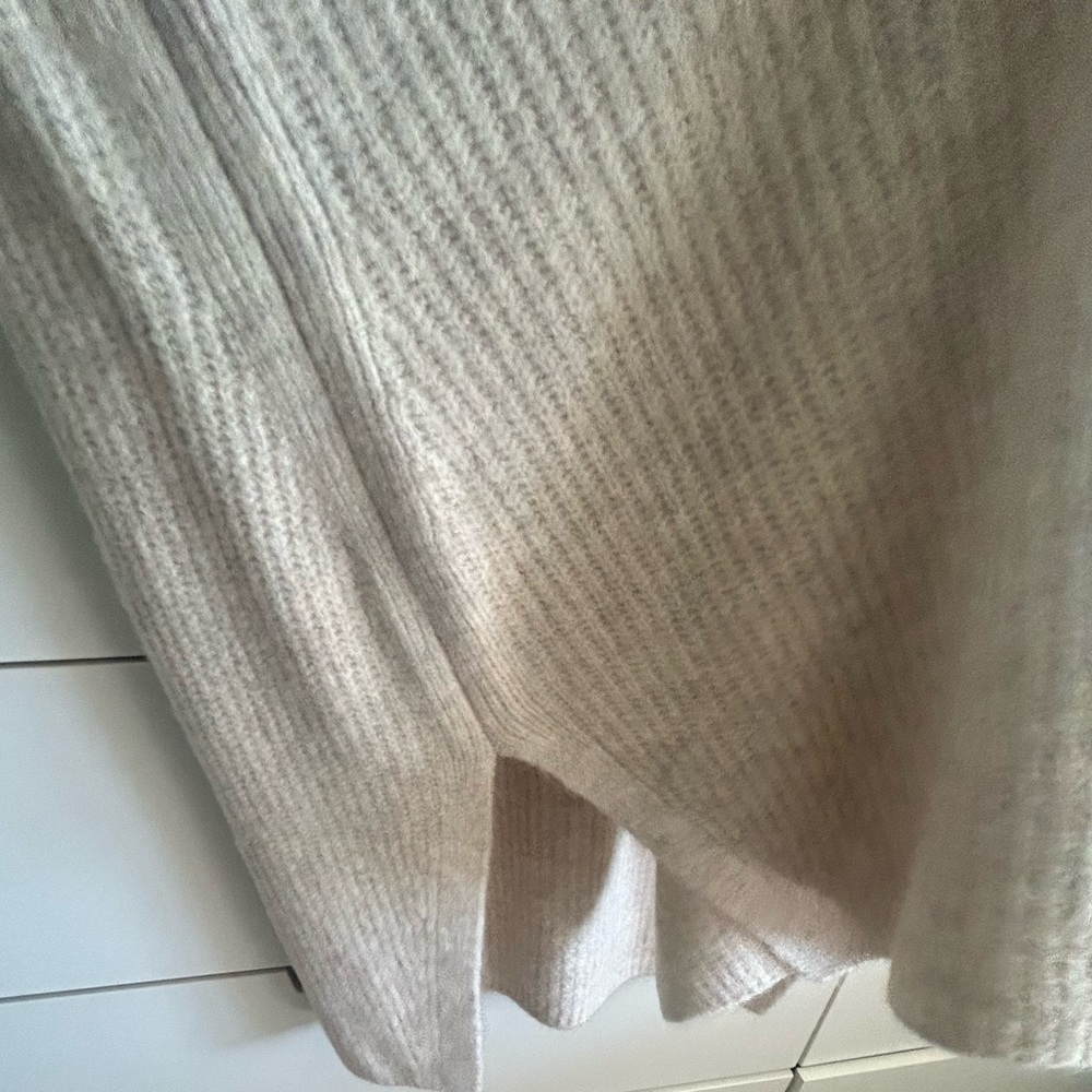 NWT CeCe Cream Sleeveless Sweater Knit Top - Picture 9 of 10